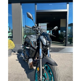 YAMAHA MT 07 CYAN 24